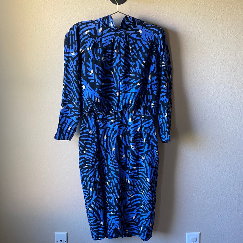 Blue & Black Printed Midi Dress - Sleek Long-Sleeve Style